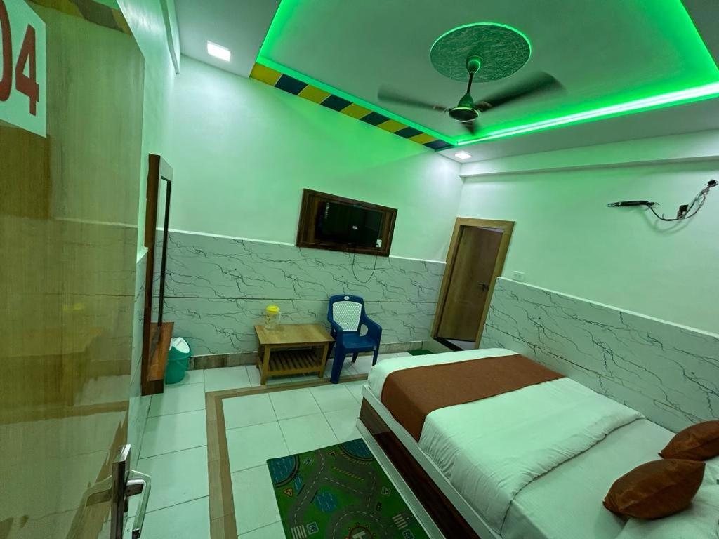 Hotel Town Grand Agra  Kültér fotó